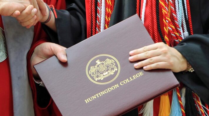Huntingdon Prepares for Commencement 2023