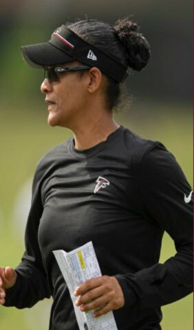 Angela Rowe Selected To Serve As Coaching Fellow With The Chicago Bears